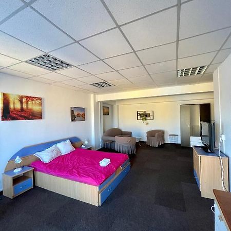 Luanaapartments # 43 Otopeni Εξωτερικό φωτογραφία