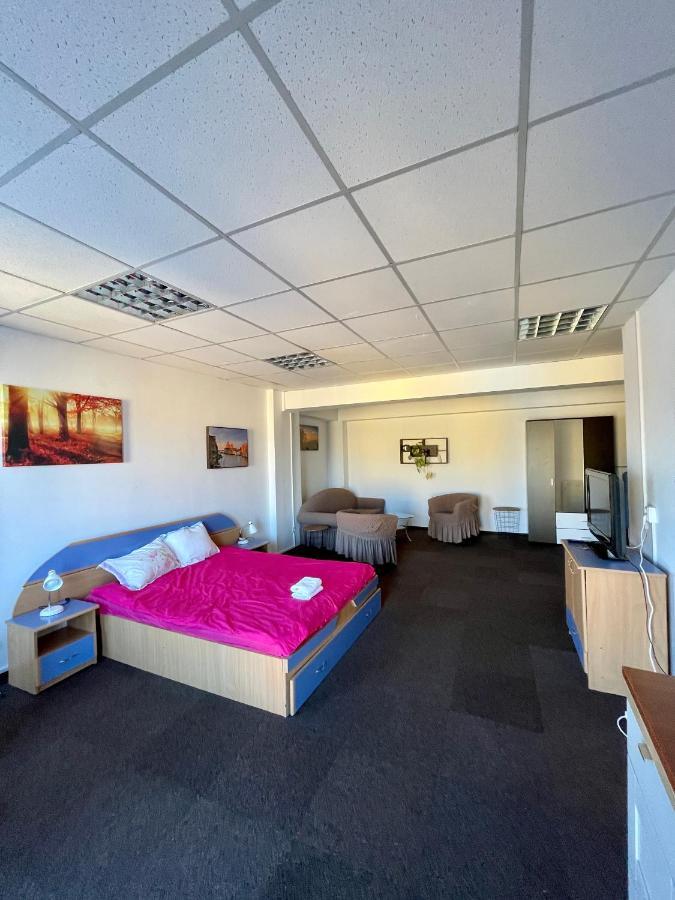 Luanaapartments # 43 Otopeni Εξωτερικό φωτογραφία